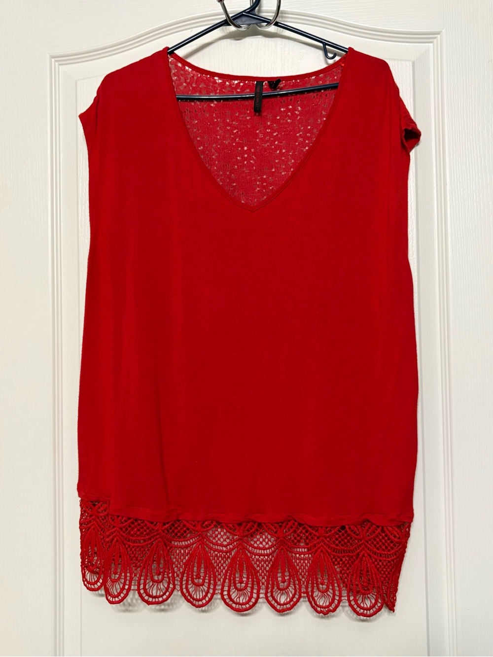 Forevy Scarlett V-Neck Red Lace-Hem Women's Tunic Top